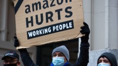 Джеф Безос: Amazon трябва да се грижи по-добре за служителите си