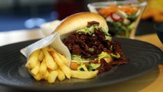 Nestle продължава да залага на растителните протеини въпреки намаляващото търсене