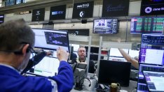 Лихвите по световните облигации растат, златото поевтинява заради кризата в Близкия изток