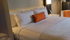 Хотели в САЩ превръщат стаи в офиси, за да привличат клиенти