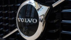Производителят на камиони Volvo AB отчита подобрено търсене в Северна Америка и Европа