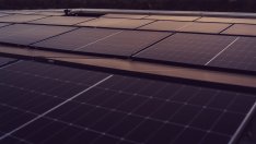 Може ли България да спечели от свръхпредлагането на китайски соларни панели?