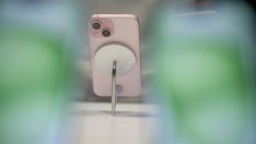 Пожар в завода на поддоставчик на Apple временно спря производството на iPhone 