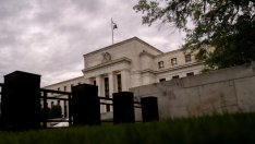 Изходната стратегия на Фед си остава основен дългосрочен риск за пазарите