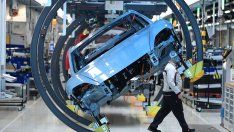 Как протича електрификацията сред германските автомобилни концерни?