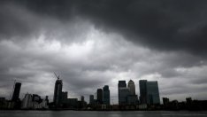 Цените на жилищата в Лондон бележат най-силния си спад от девет години