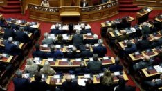 Гръцкият парламент ратифицира споразумението на НАТО с Македония