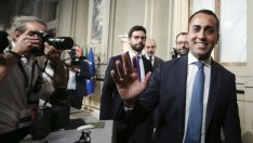 Политическият хаос в Италия коства лидерския пост на Луиджи ди Майо