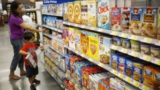 Растежът на американската икономика бе коригиран нагоре до 1,4%