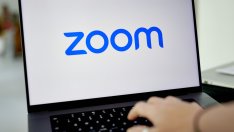 Zoom надхвърли прогнозите благодарение на силно продуктово търсене