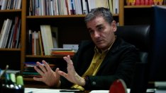 Атина се разделя окончателно с кредиторите си след края на спасителната програма