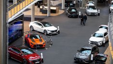 Mercedes ще разчита на поръчките за подкрепа в месеците на забавяща се икономика