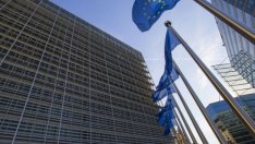 ЕК планира създаването на специално бюро за помощ при оценка на големи проекти