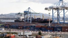 Еврозоната и ЕС постигат положителен търговски баланс през юни