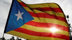 Карлес Пучдемон отложи обявяването на независимостта на Каталуния*