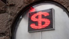 Доларът продължава да е проблем за другите икономики