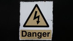 Електроенергийна финансова стабилизация с много въпросителни