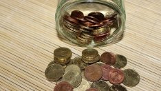 Лихвите на депозитите отчетоха нов спад през февруари