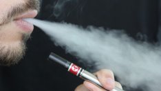 Забраняват продажбата на всякакви изделия за пушене на деца