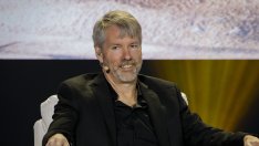 Strategy на Майкъл Сейлър вече притежава над 3% от всички биткойни в обращение
