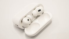 Apple води преговори за производството на слушалки в Индия