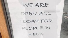 Шотландската кафе верига, която изгражда селища за бездомни