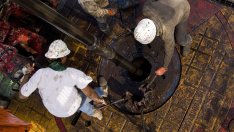 Шистовата петролна индустрия в САЩ алармира за недостиг на работна ръка