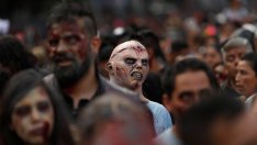 Евтините пари създават корпоративни зомбита