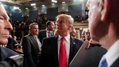 Над половината американци биха гласували против Тръмп, сочи допитване