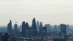 Как рекордните цени на небостъргачите в Лондон маскират страховете за пазара