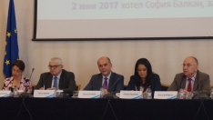 В търсене на най-добрия сценарий за България в бъдеща Европа