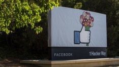 WSJ: Facebook знае какви щети причинява, но си трае
