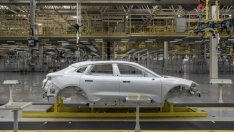 SSAB си партнира с Mercedes в производството на "зелена" стомана за автомобили