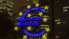 ЕЦБ ще отучва банките от свободните пари, но внимателно