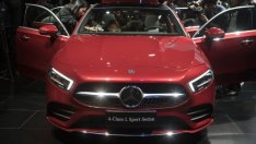 Mercedes ще използва по-евтините LFP батерии за базовите си електрически модели