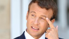 Макрон губи одобрението на френските избиратели