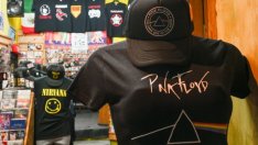 Warner Music и BMG влязоха в битка за музикалния каталог на Pink Floyd