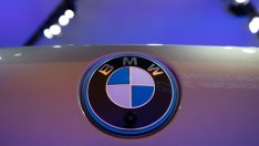 Високите цени на автомобилите помагат на BMW да запише силни приходи и печалба