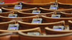 Вотът на недоверие към кабинета ще бъде гласуван в четвъртък