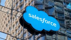 Конкурентът на SAP Salesforce съкращава всяко десето работно място 