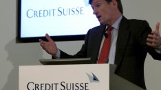 Credit Suisse затяга още повече кранчето