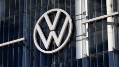 Volkswagen направи първата копка на своя бъдещ завод за батерии в Испания