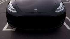 Tesla отново e лидер по продажби в Европа през декември благодарение на Model Y