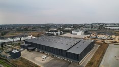 Изкуственият интелект води до суперцикъл за 3 трлн. долара при центровете за данни