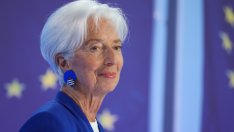 Лагард не изключва предсрочно напускане на ЕЦБ, за да влезе във френската политика