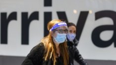 Великобритания може да смекчи правилата за ваксинирани туристи