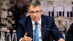 Конфликтът между Унгарската централна банка и правителството се изостря 