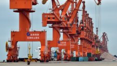 Китай въвежда ембарго за вноса на въглища и метали от Северна Корея