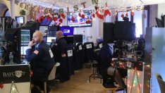 Nasdaq за първи път премина прага от 9000 пункта