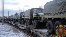 Русия изпраща още военни сили в Беларус за съвместно учение